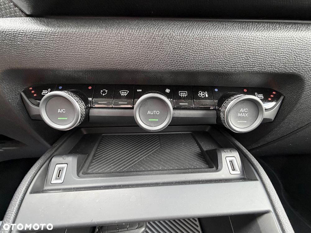 Citroën C4 1.2 PureTech Shine S&S EAT8 - 33