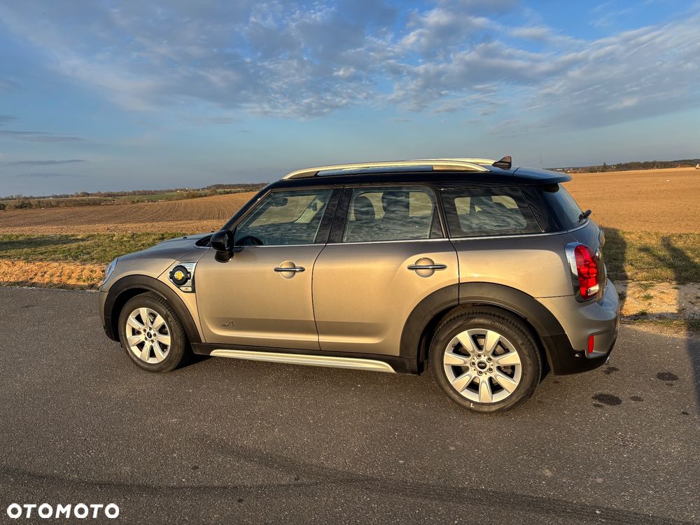 MINI Countryman Cooper SE ALL4 - 7