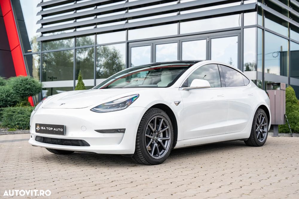 Tesla Model 3 Langstreckenbatterie Allradantrieb Dual Motor - 1