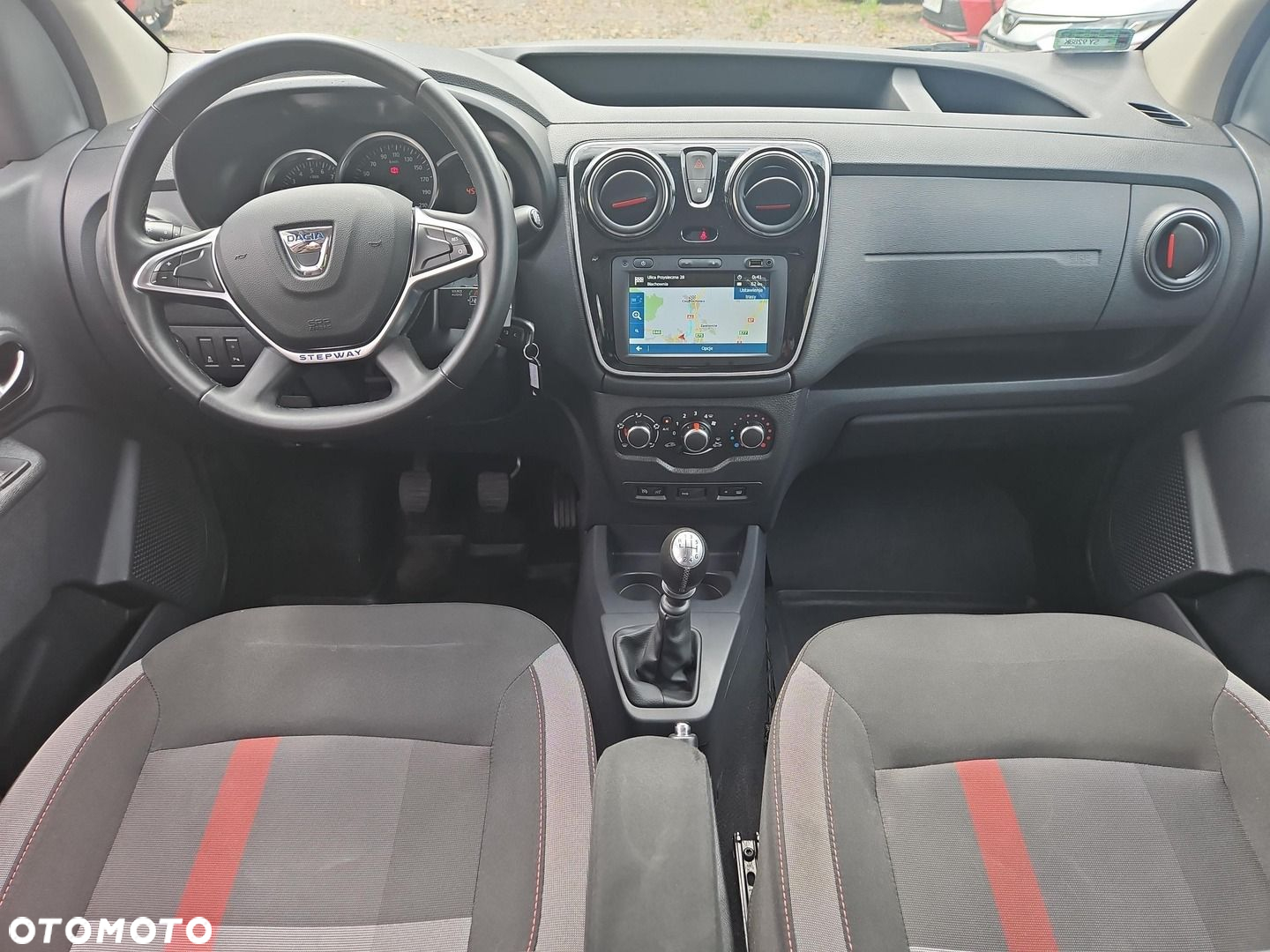 Dacia Dokker 1.3 TCe Stepway - 9