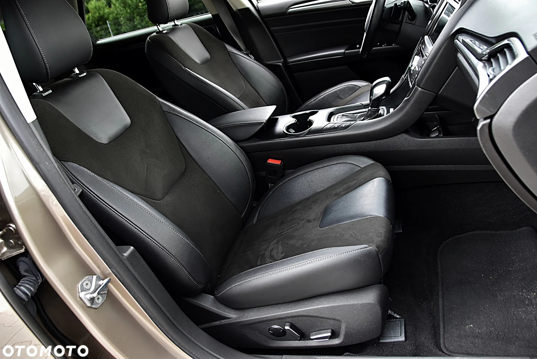 Ford Mondeo 1.5 EcoBoost Titanium - 20
