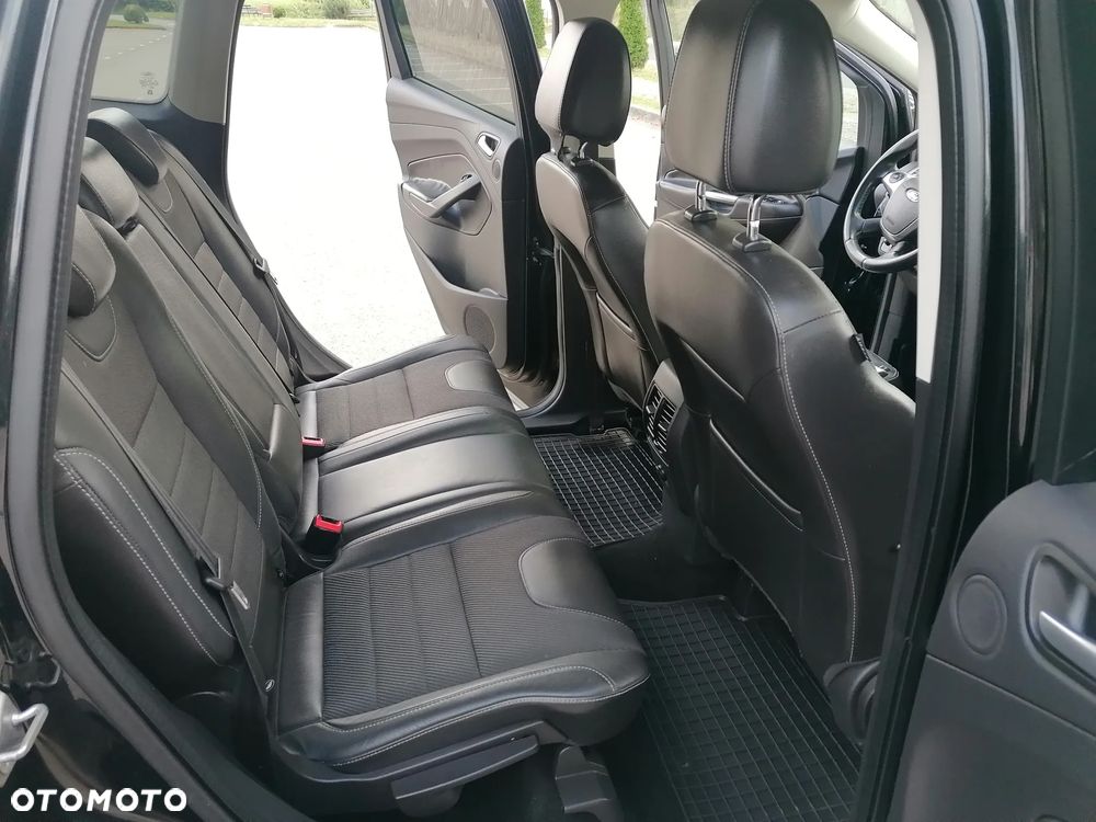 Ford Kuga 2.0 TDCi Titanium - 28