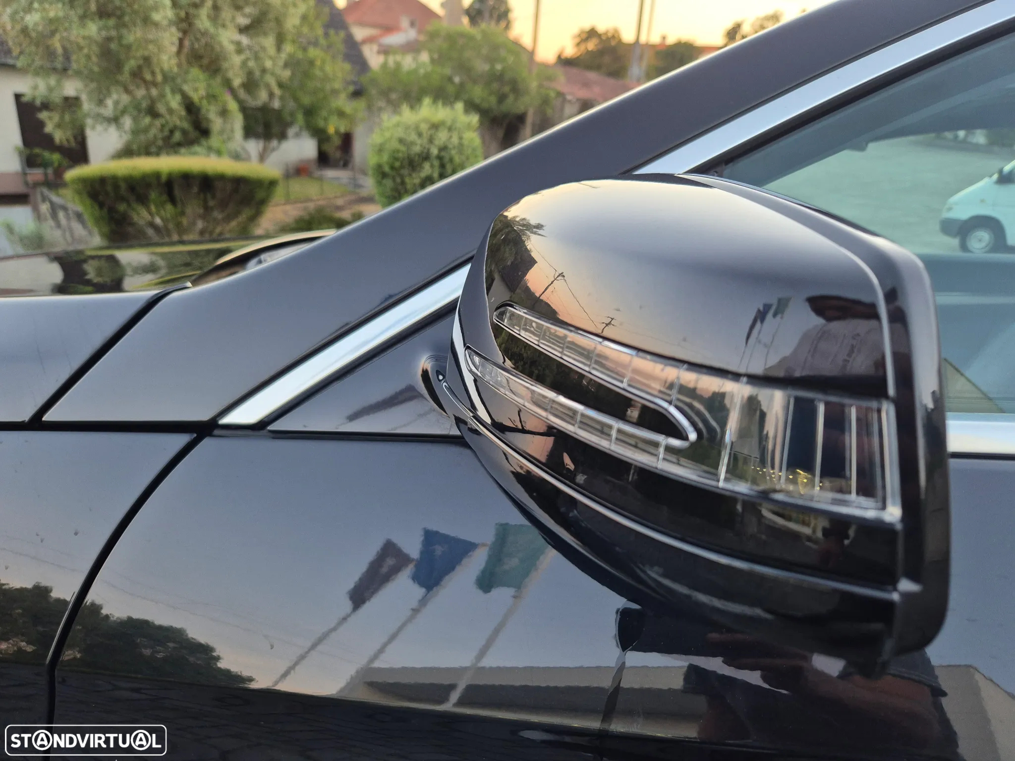 Mercedes-Benz E 250 CDi Avantgarde BlueEfficiency - 23