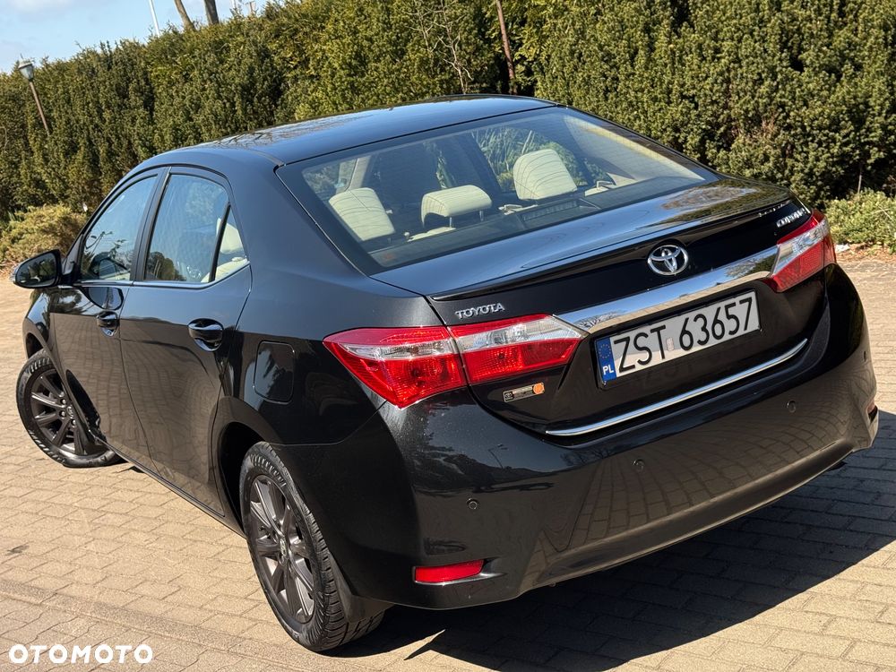 Toyota Corolla 1.6 Active EU6 - 8