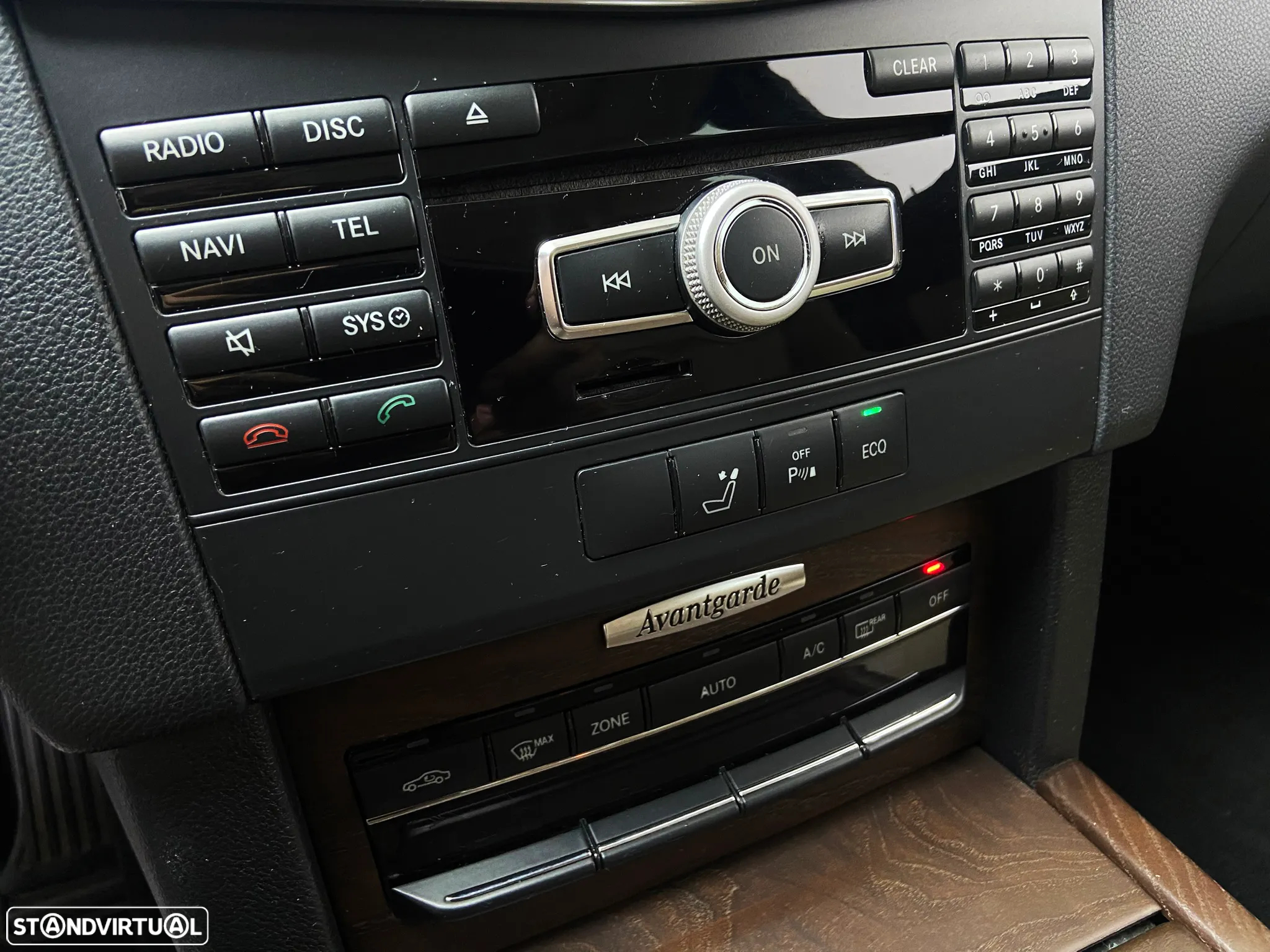 Mercedes-Benz E 250 CDi Avantgarde BlueEfficiency Auto. - 16