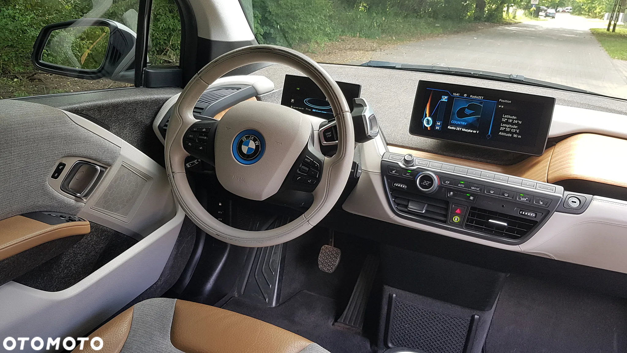 BMW i3 (Range Extender) - 11