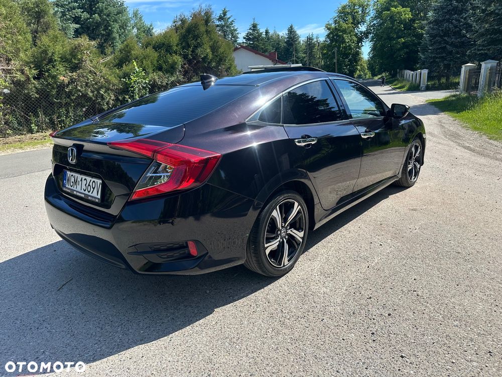 Honda Civic 1.5 i-VTEC Turbo CVT Prestige - 2