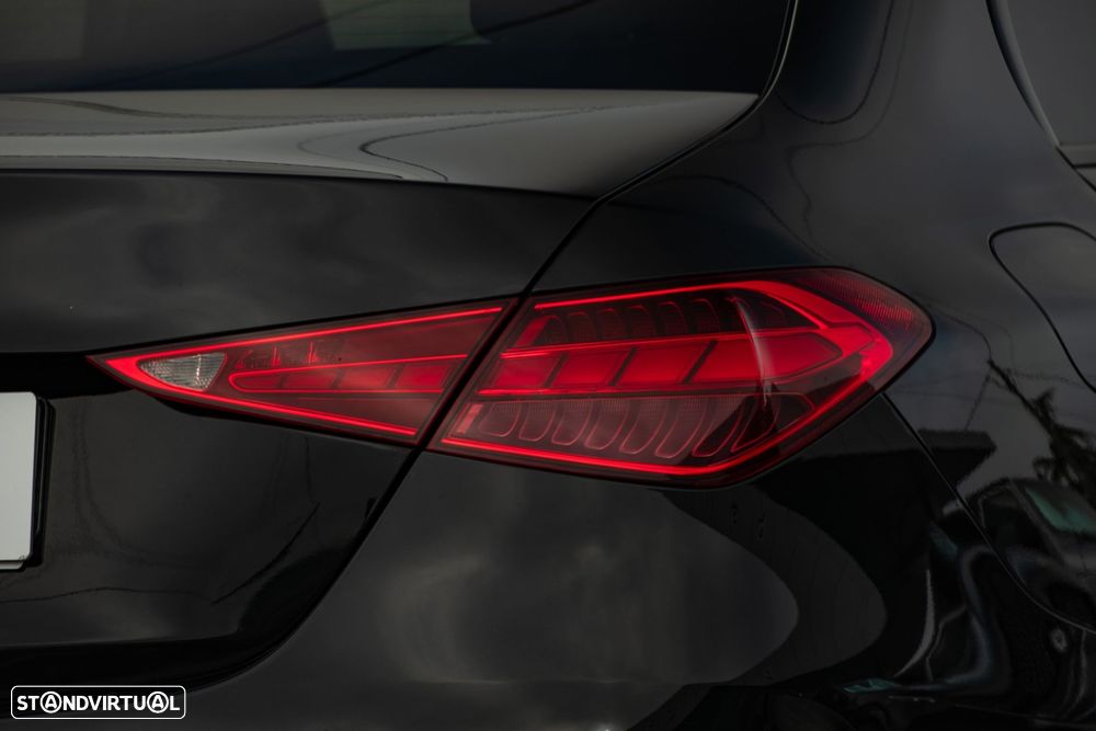 Mercedes-Benz C 220 d AMG Line - 11