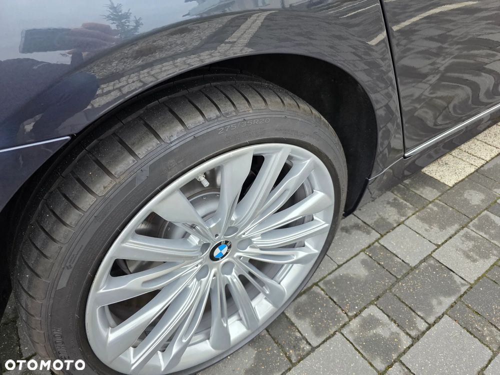 BMW Seria 7 730d xDrive - 31