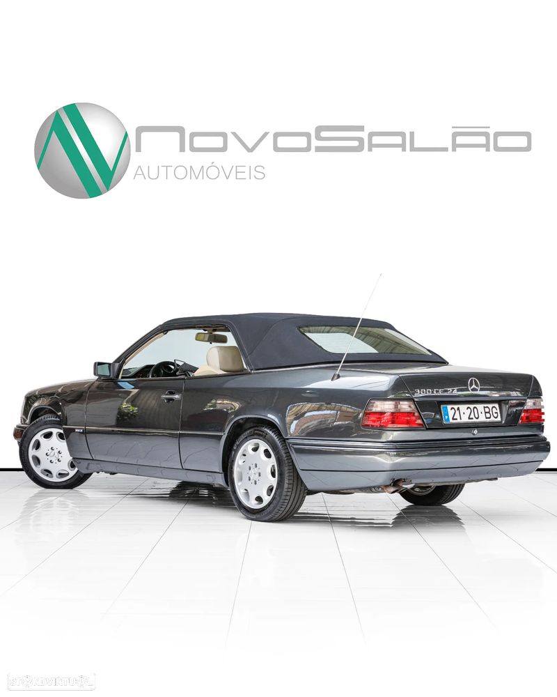 Mercedes-Benz W124 (1984-1997) 300 CE 24 Cabriolet - 7