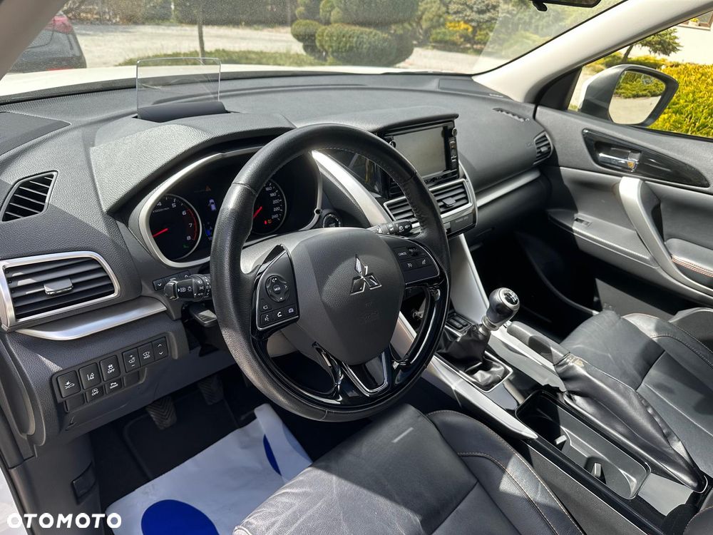 Mitsubishi Eclipse Cross 1.5 T GPF Invite Plus - 18