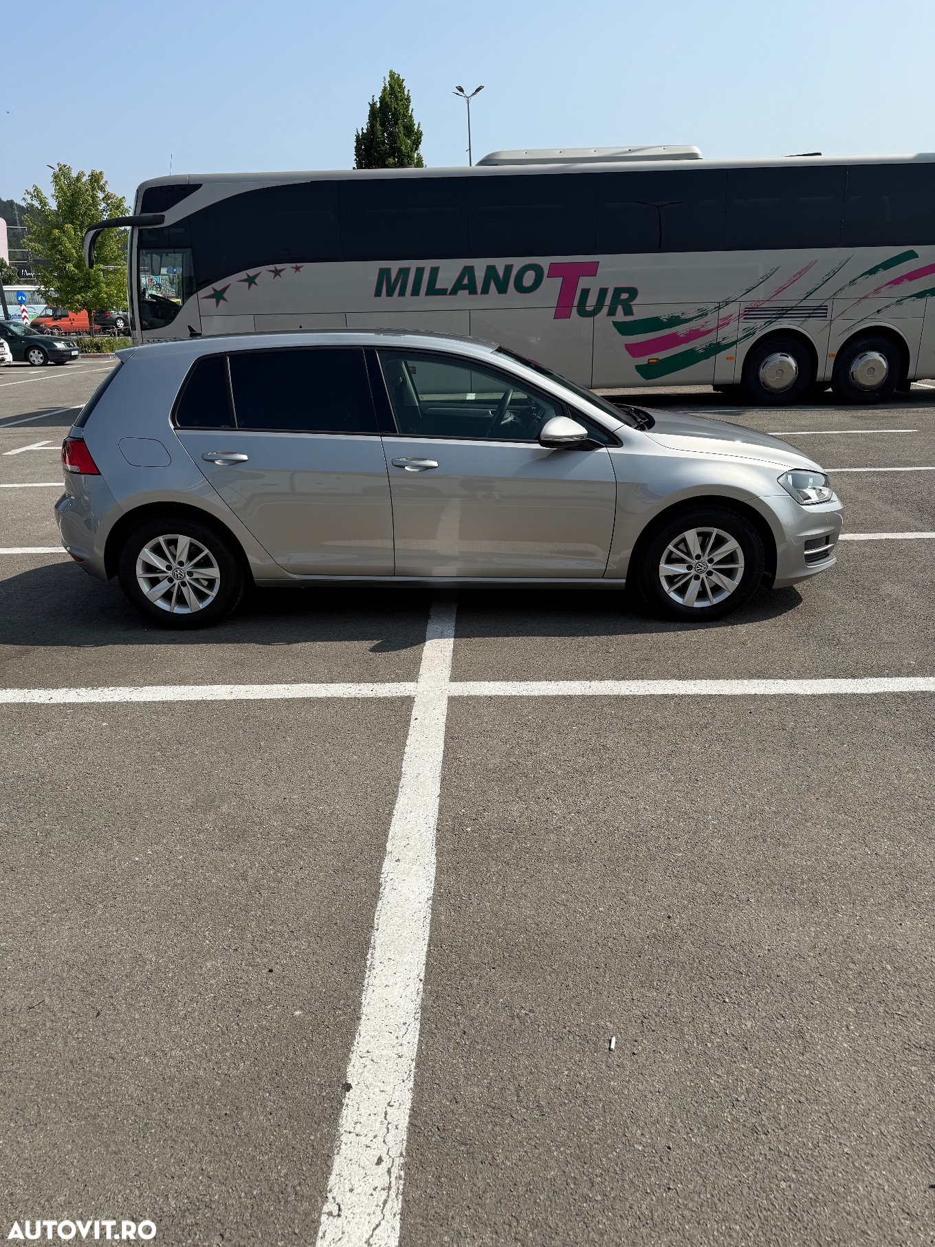 Volkswagen Golf 1.6 TDI DPF BMT Trendline - 5