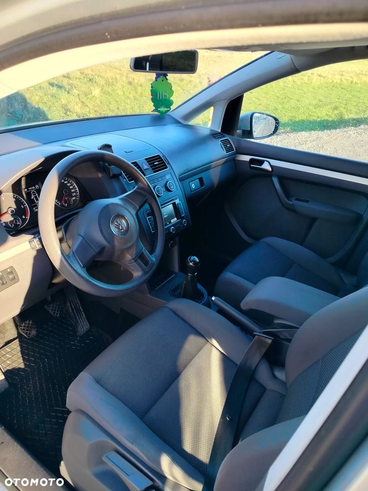 Volkswagen Touran 1.6 TDI DPF BlueMotion Technology Comfortline - 5