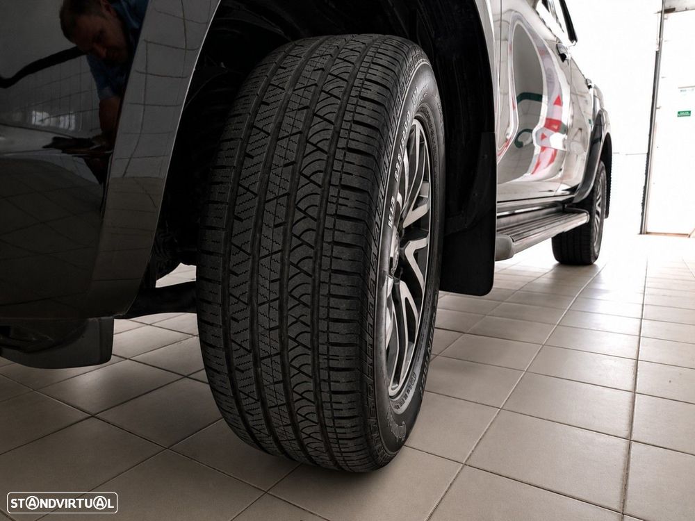 Nissan Navara 2.3 dCi CD 4WD Tekna Auto - 8