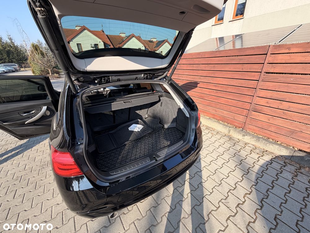 BMW Seria 3 318d - 12