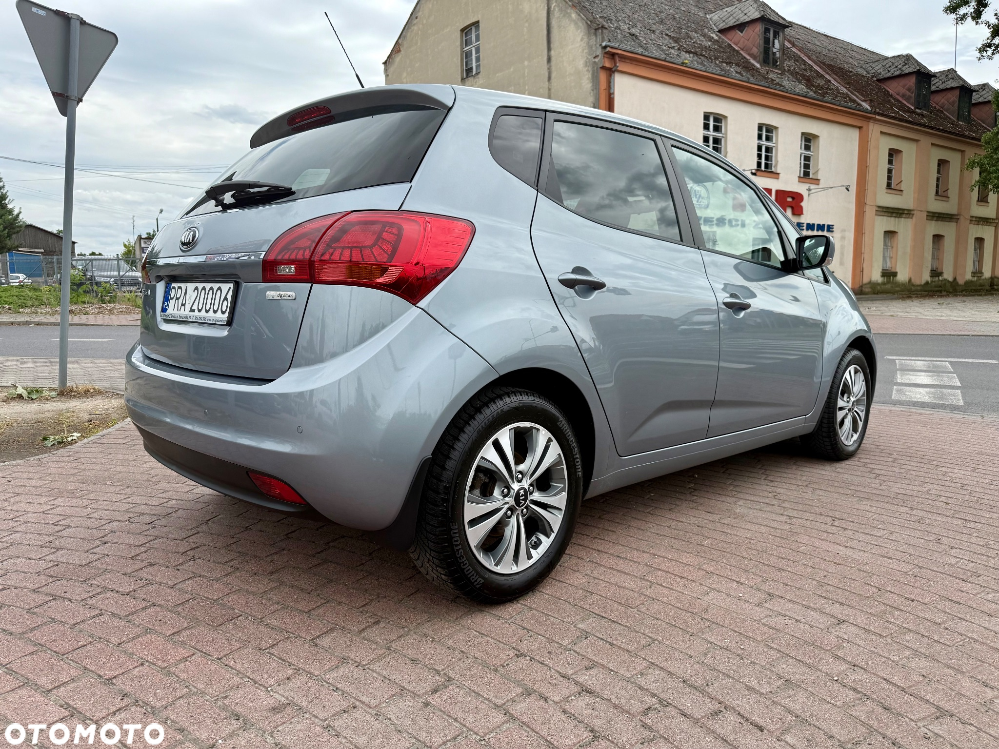 Kia Venga 1.6 Business Line - 26