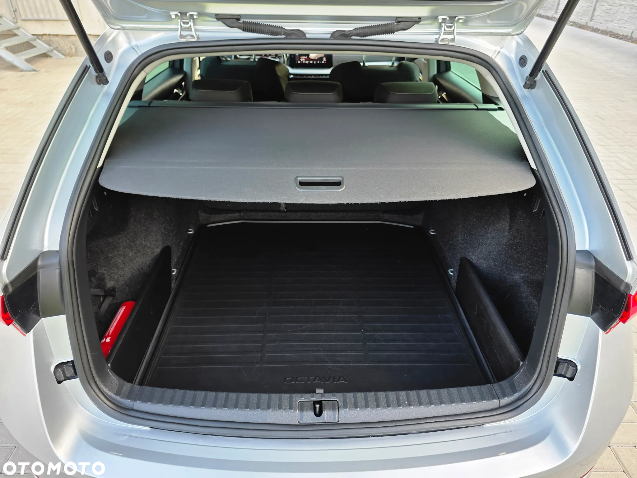 Skoda Octavia 2.0 TDI Essence DSG - 18