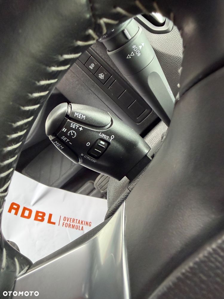 Peugeot 308 BlueHDi 120 Stop & Start Allure - 31