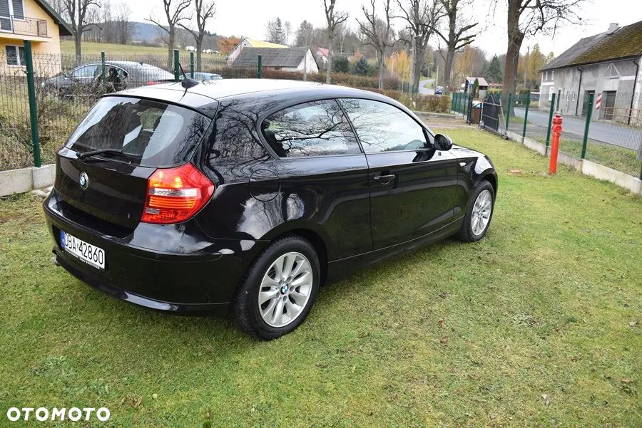 BMW Seria 1 118d Sport Line - 18