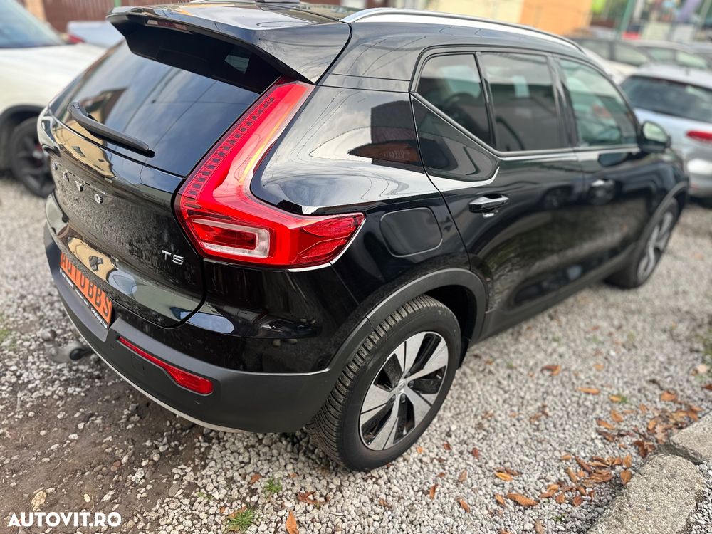 Volvo XC 40 T5 Twin Engine DKG Momentum Pro - 3