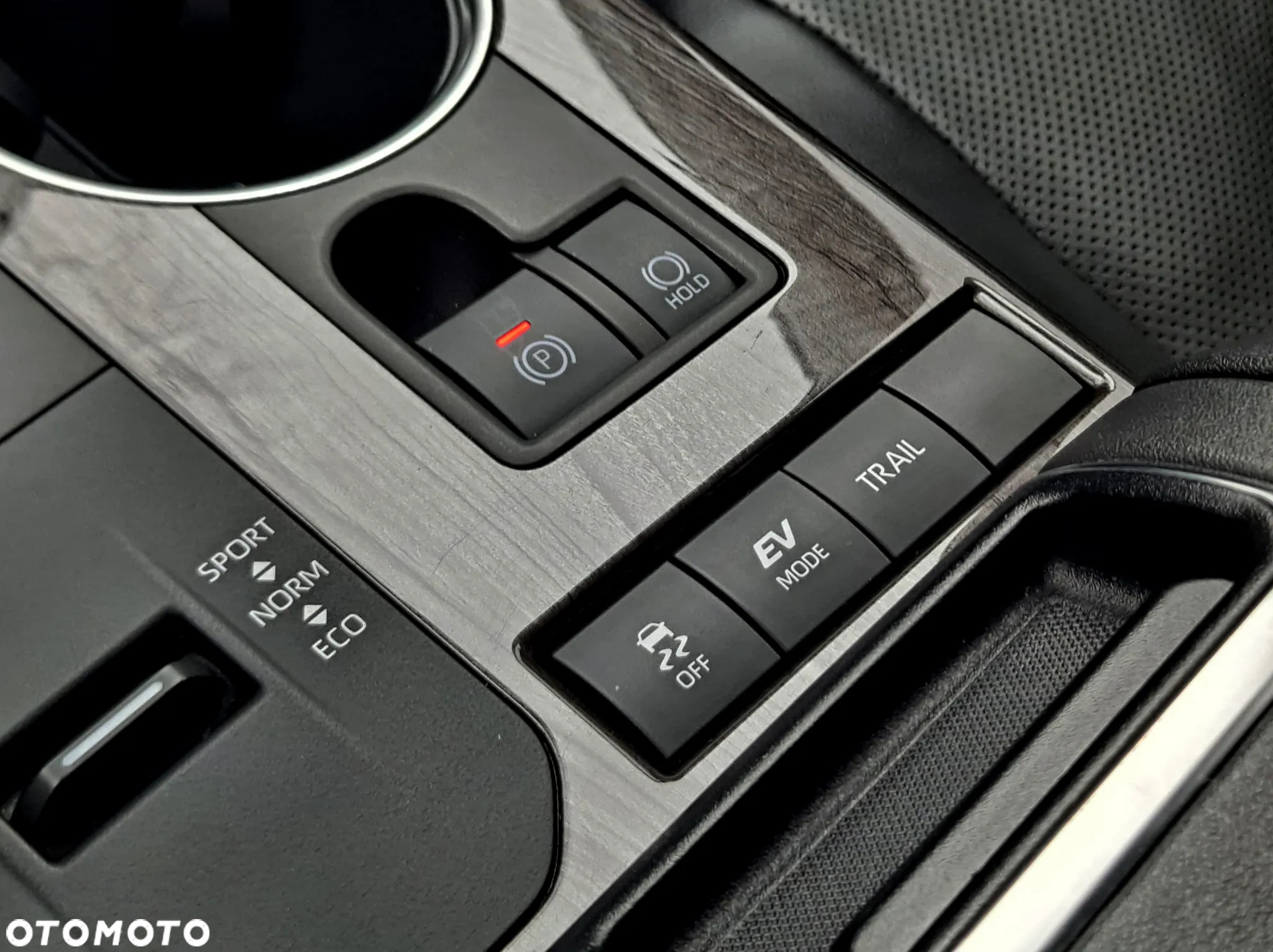 Toyota Highlander 2.5 Hybrid Executive - 15