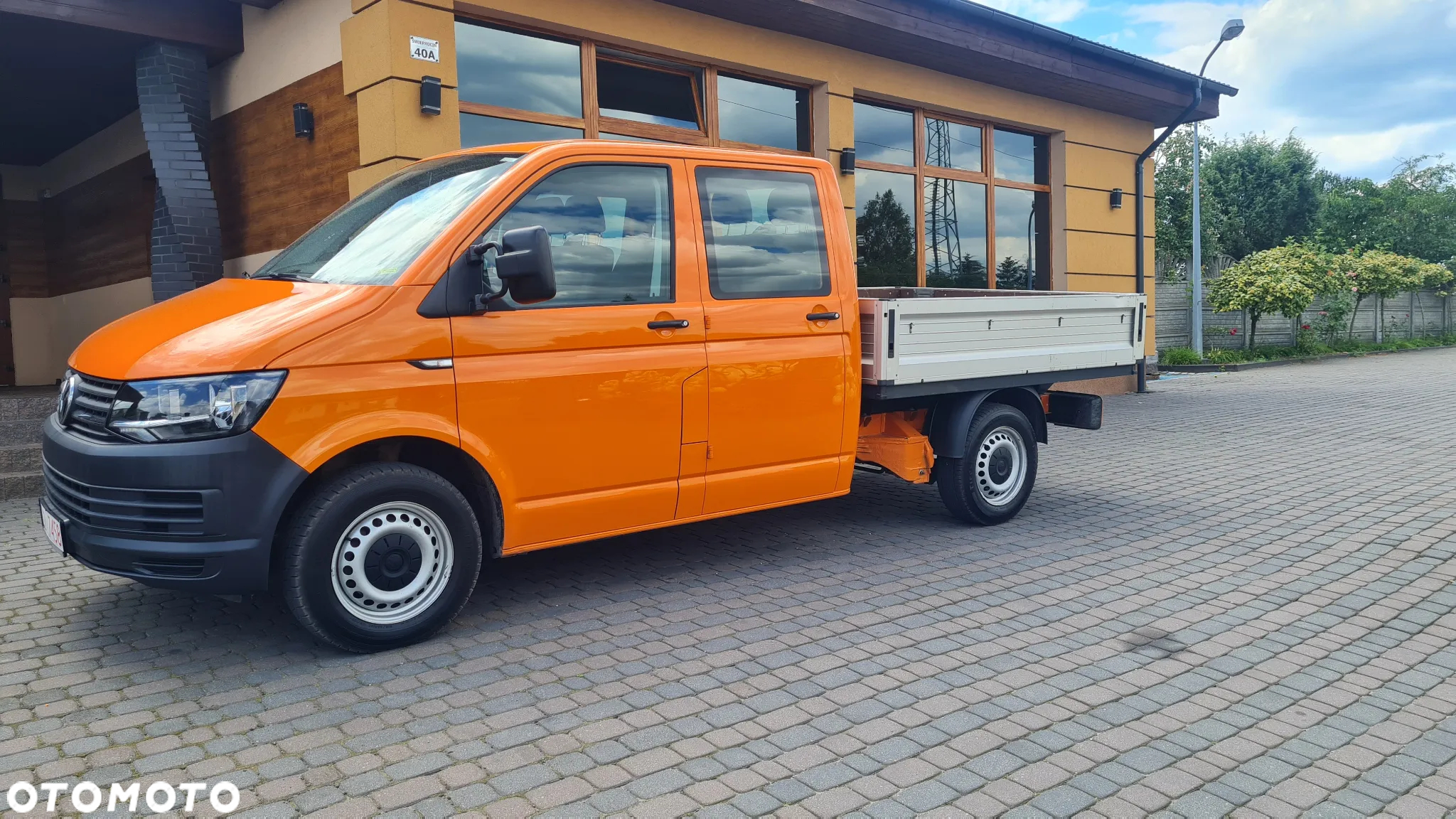Volkswagen Transporter - 12
