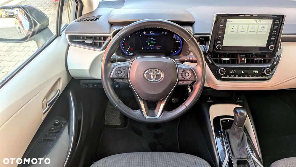 Toyota Corolla 1.6 Comfort MS - 11