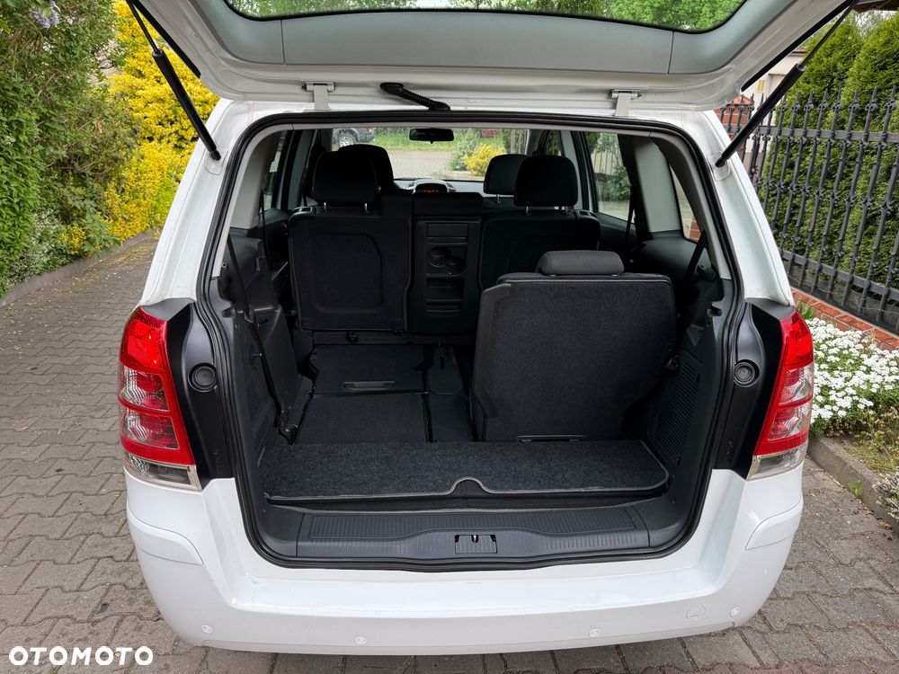 Opel Zafira 1.8 Family - 18