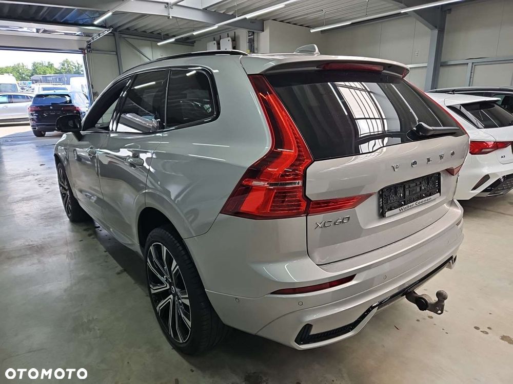 Volvo XC 60 - 4