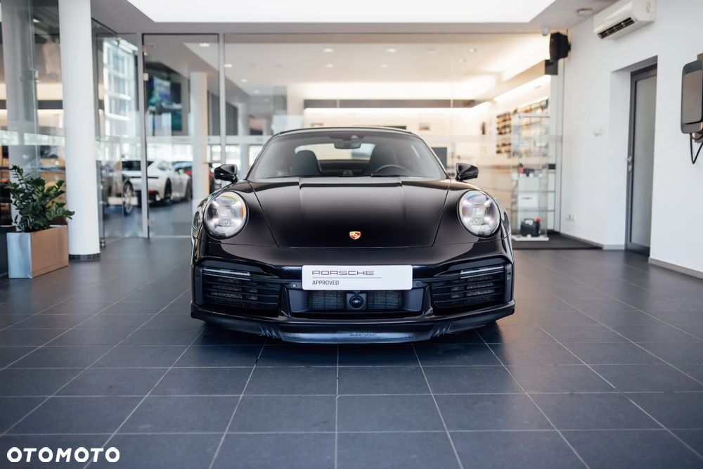 Porsche 911 Turbo - 5