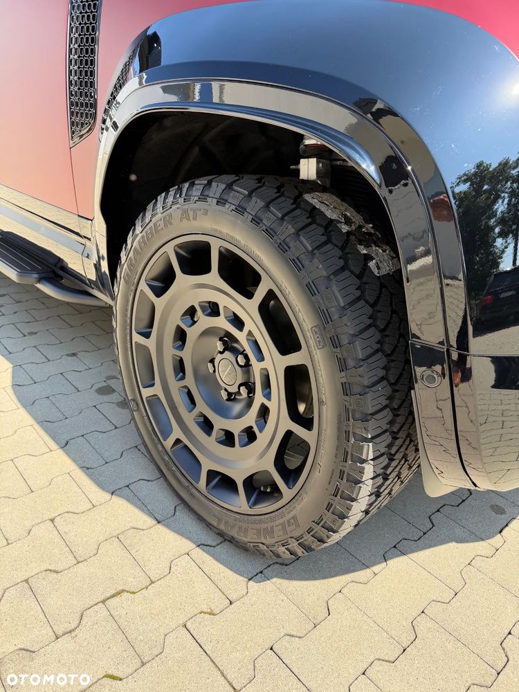 Land Rover Defender 3.0 D250 mHEV S - 9