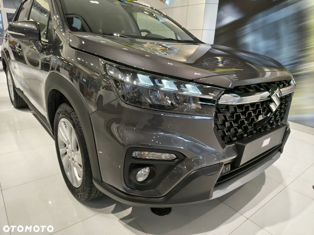 Suzuki S-Cross 1.4 BoosterJet mHEV Premium Plus SP - 18