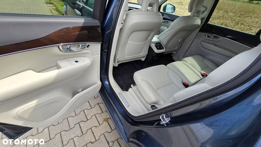Volvo XC 90 T6 AWD Momentum 7os - 13