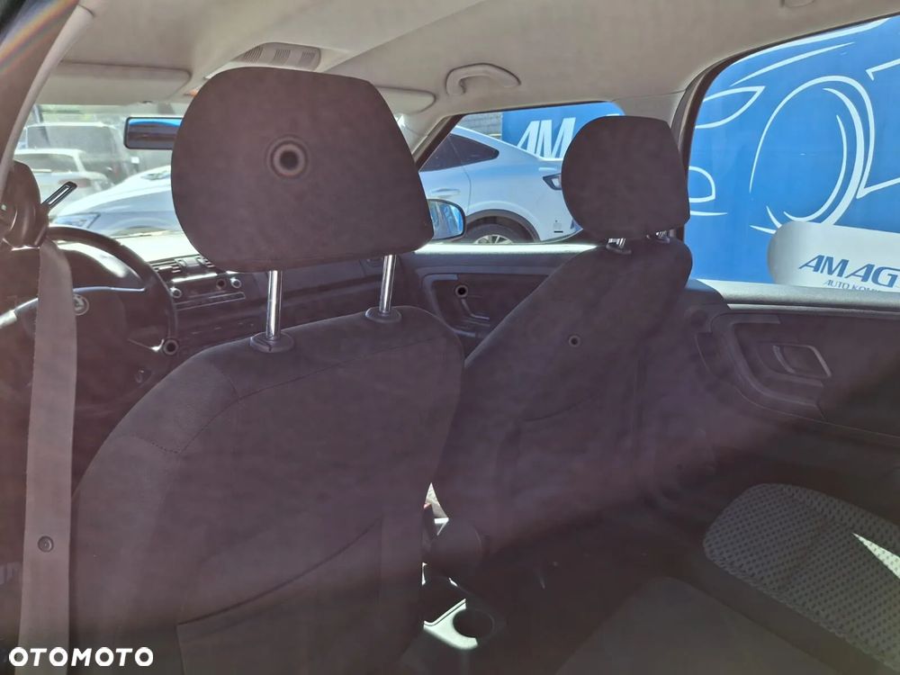 Skoda Roomster - 13