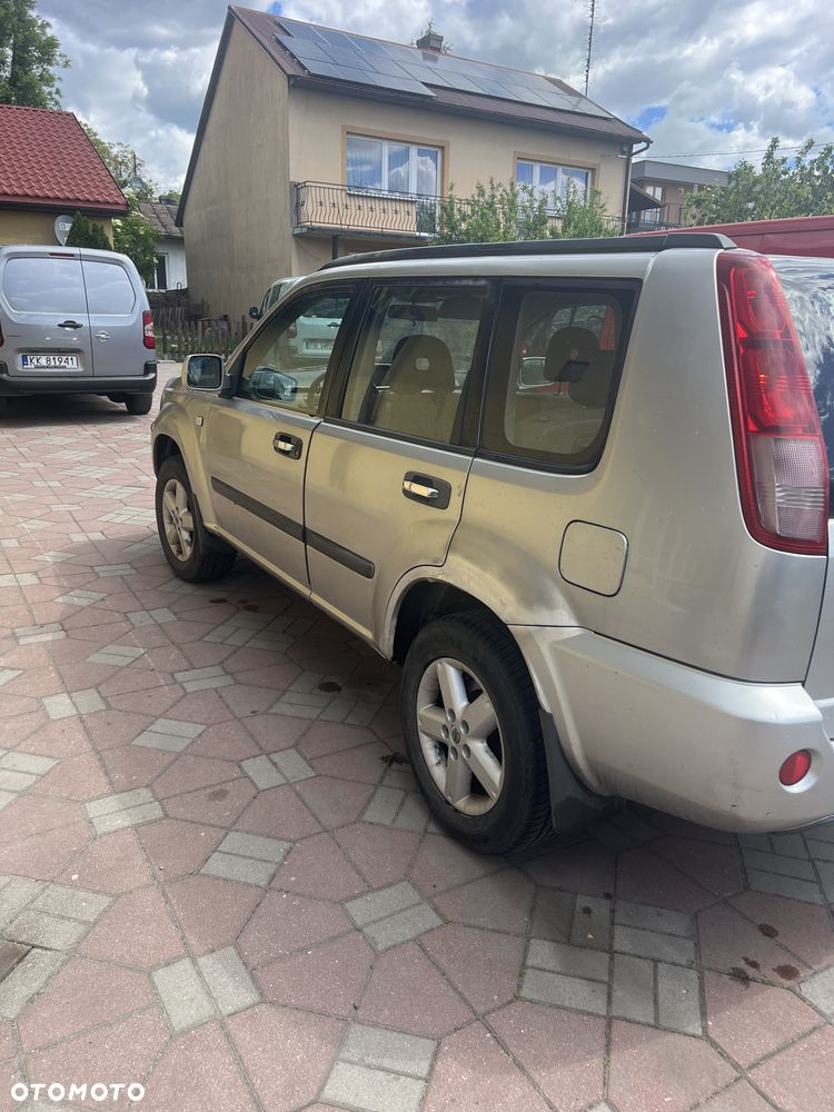 Nissan X-Trail - 6