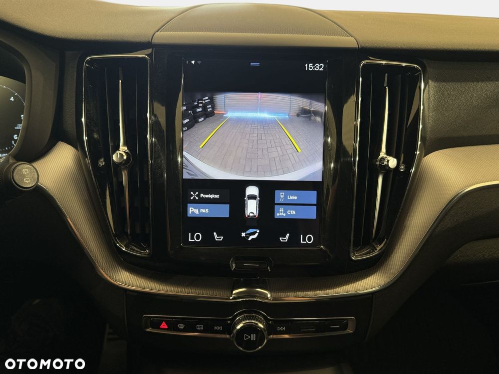 Volvo XC 60 - 18