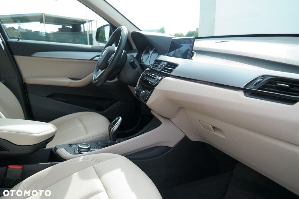 BMW X1 - 11