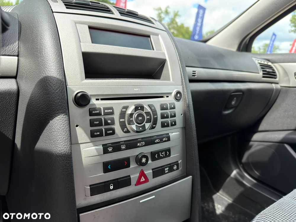 Peugeot 407 1.8 SR Komfort - 18