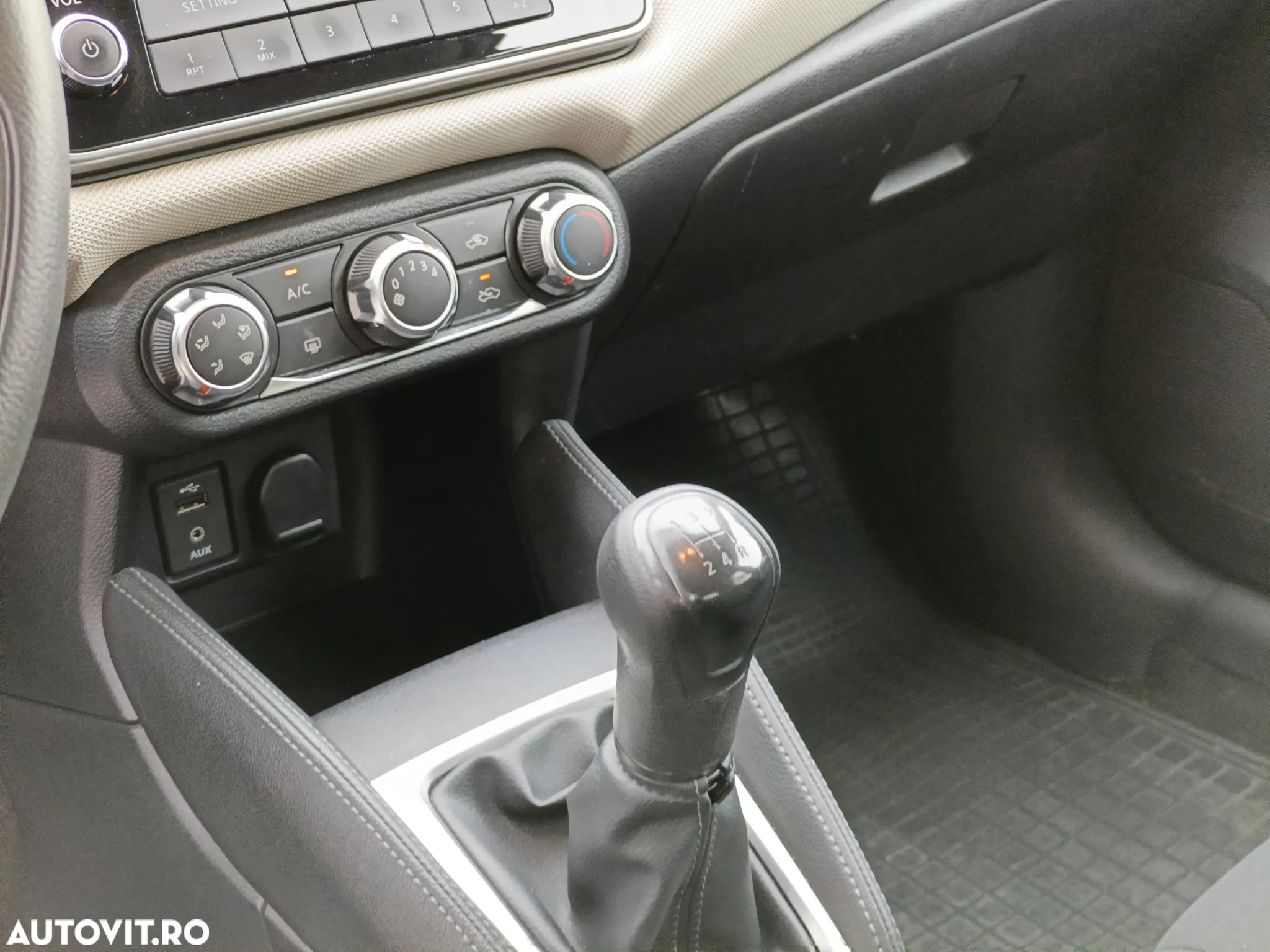 Nissan Micra - 12