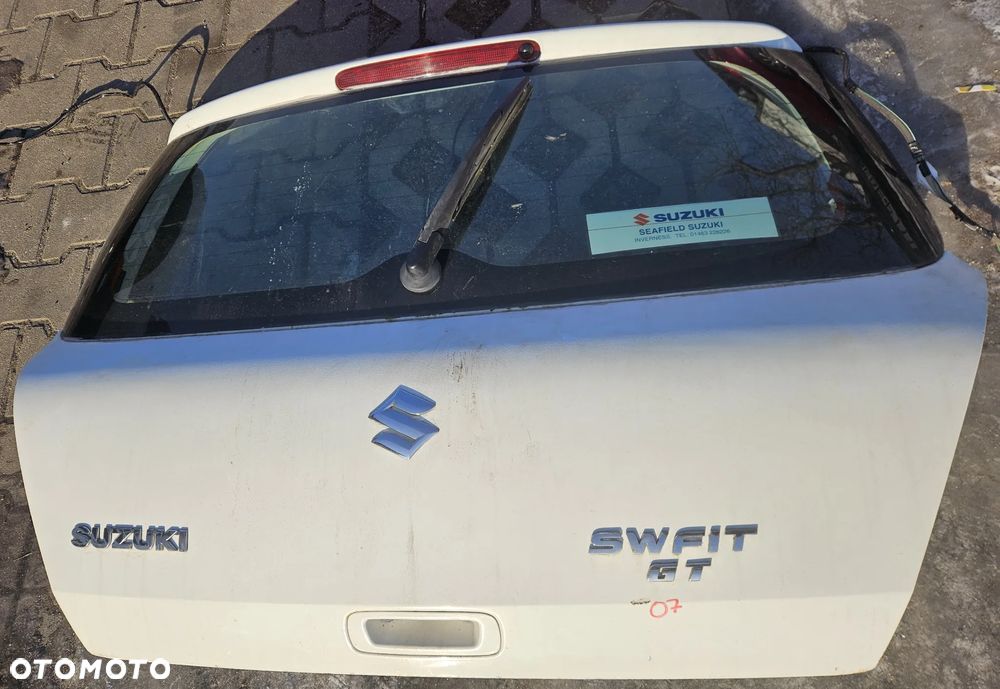 Suzuki Swift MK6 IV GT klapa tył tylna szyba - 1