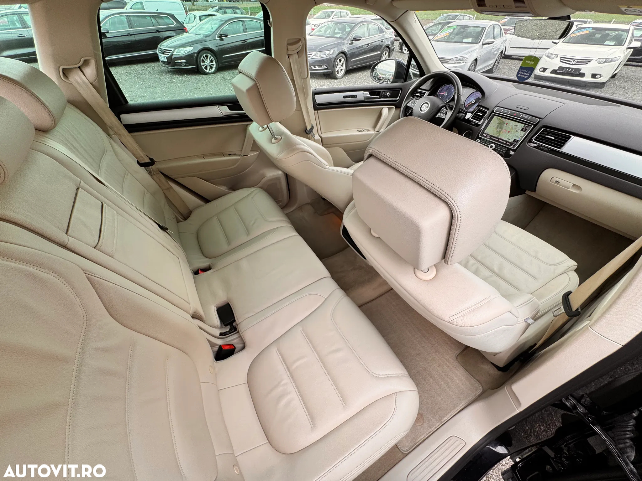Volkswagen Touareg 3.0 V6 TDI SCR Blue Motion DPF Automatik Terrain Tech Executive Edition - 31