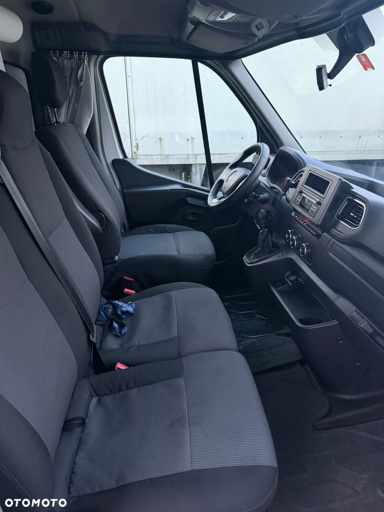Renault Master - 9