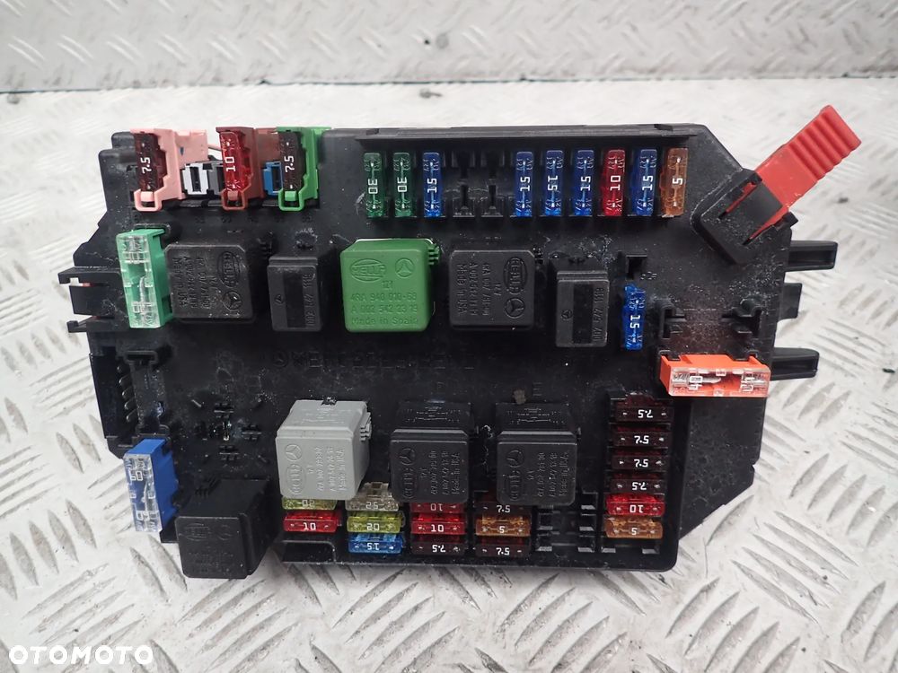 MODUŁ SAM SKRZYNKA BEZPIECZNIKÓW MERCEDES W221 A2215402862