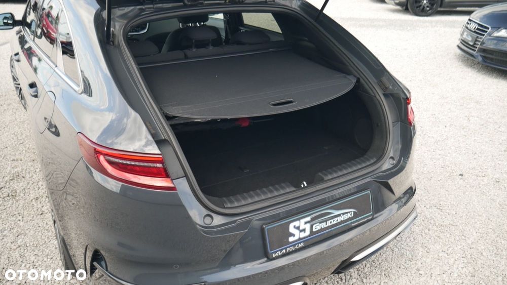 Kia ProCeed - 36