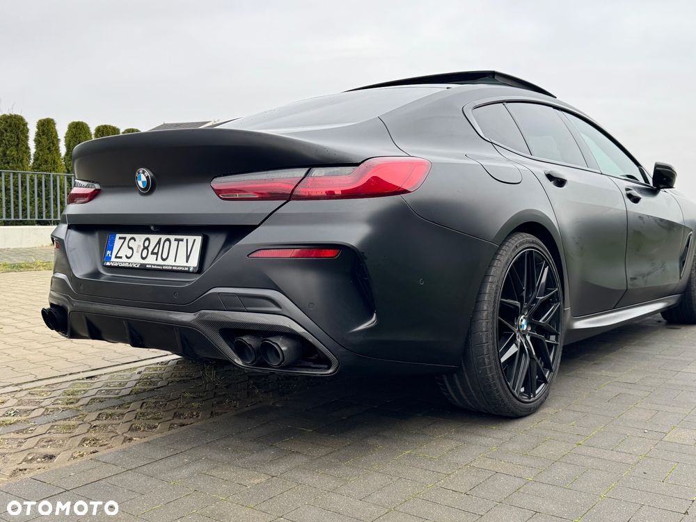 BMW Seria 8 - 25