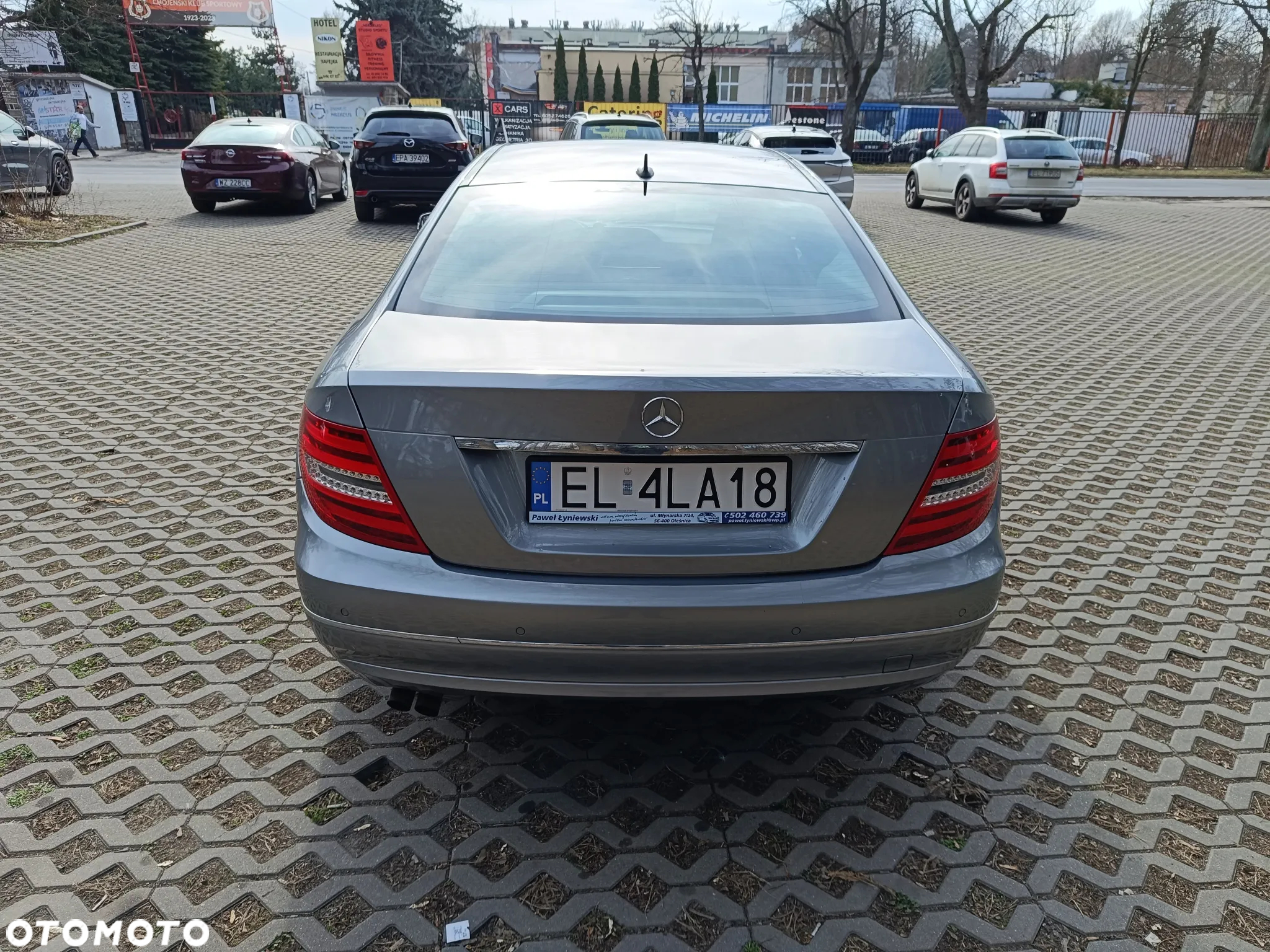 Mercedes-Benz Klasa C 180 Coupe 7G-TRONIC - 6