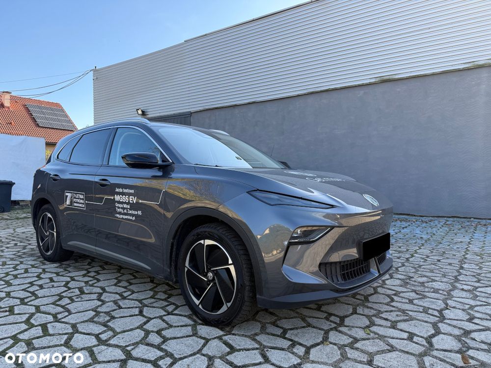 MG S5 EV