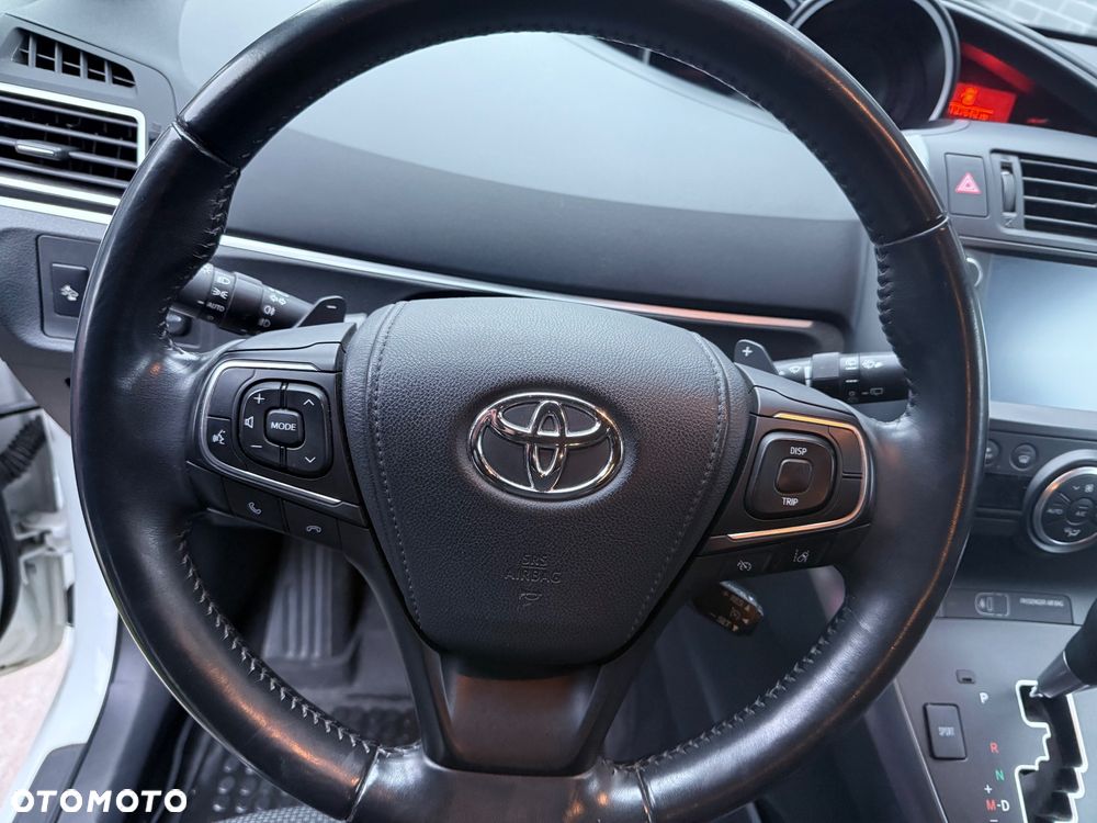 Toyota Verso 1.8 Premium 7os MS - 35