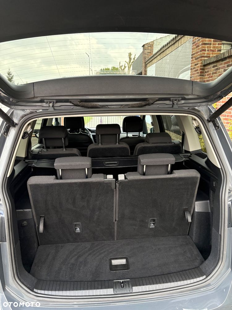 Volkswagen Touran 1.4 TSI BMT Comfortline DSG - 6