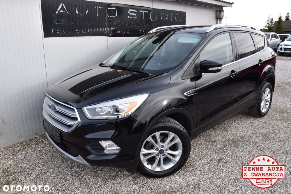 Ford Kuga 1.5 EcoBoost 2x4 Titanium
